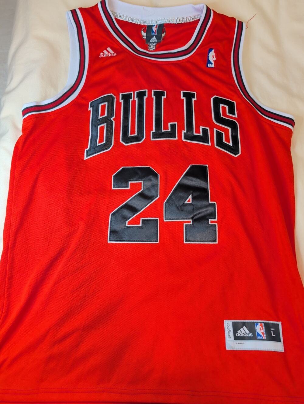 Adidas Chicago Bulls Lauri Markkanen #24 Authentic Jersey Men's L NBA